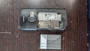 N72 battery.jpg